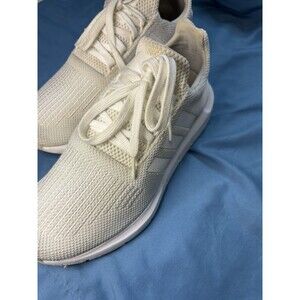 adidas Women's Swift Run Shoes White/Metallic/Copper, Size 8.5
